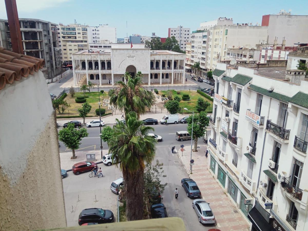 Appart Najia Au Centre Kenitra Avec Grande Terrasse מראה חיצוני תמונה