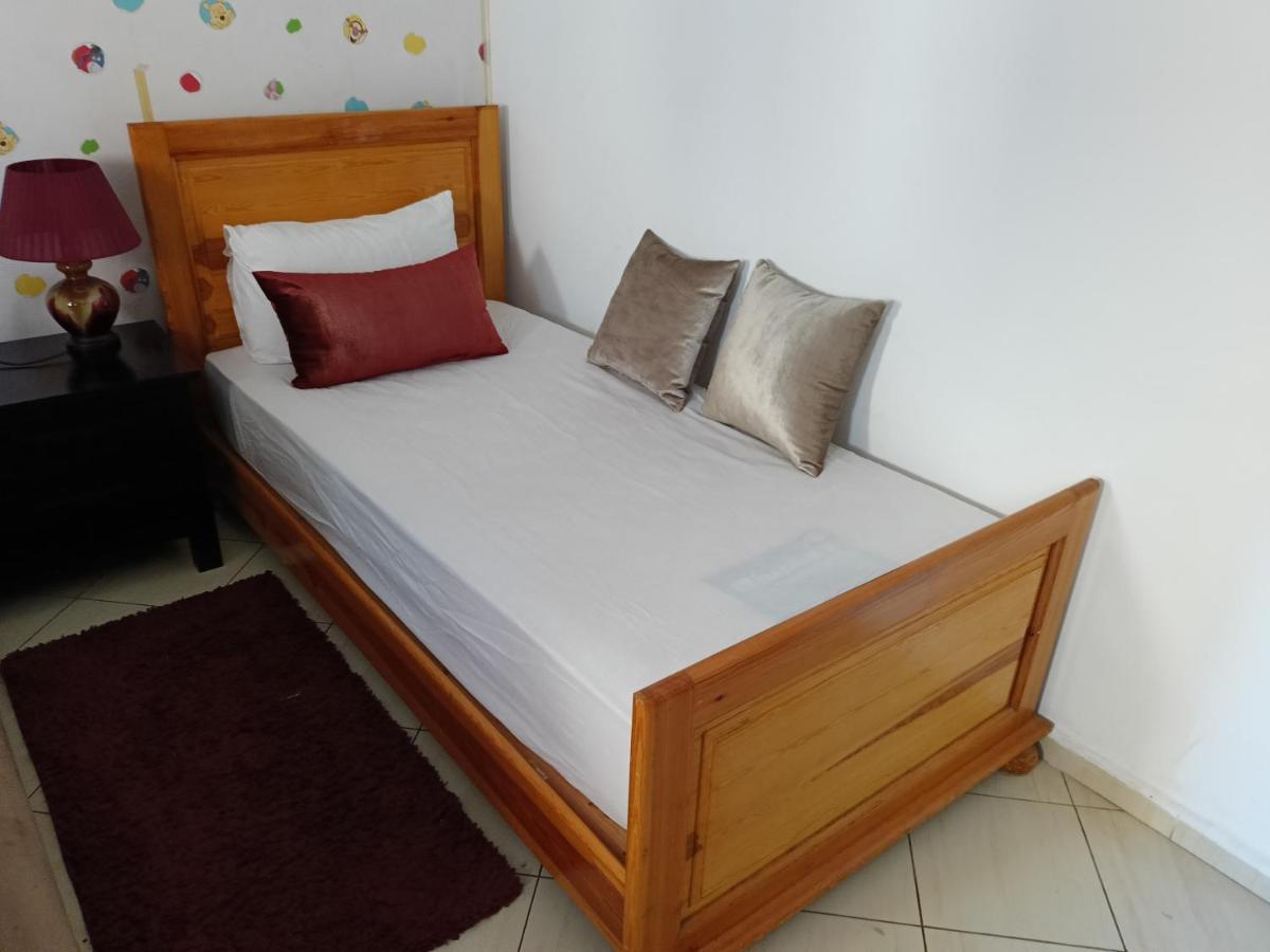Appart Najia Au Centre Kenitra Avec Grande Terrasse מראה חיצוני תמונה
