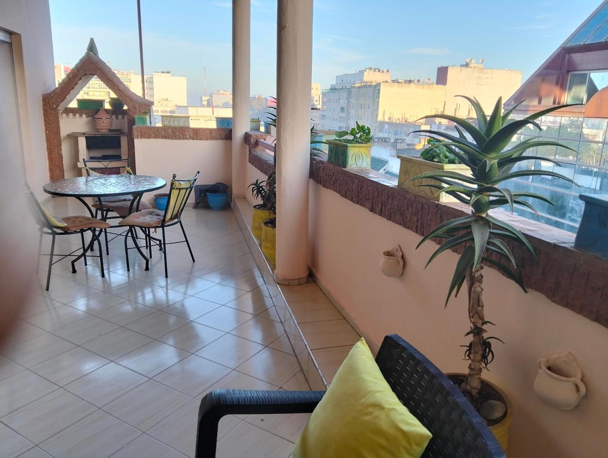 Appart Najia Au Centre Kenitra Avec Grande Terrasse מראה חיצוני תמונה